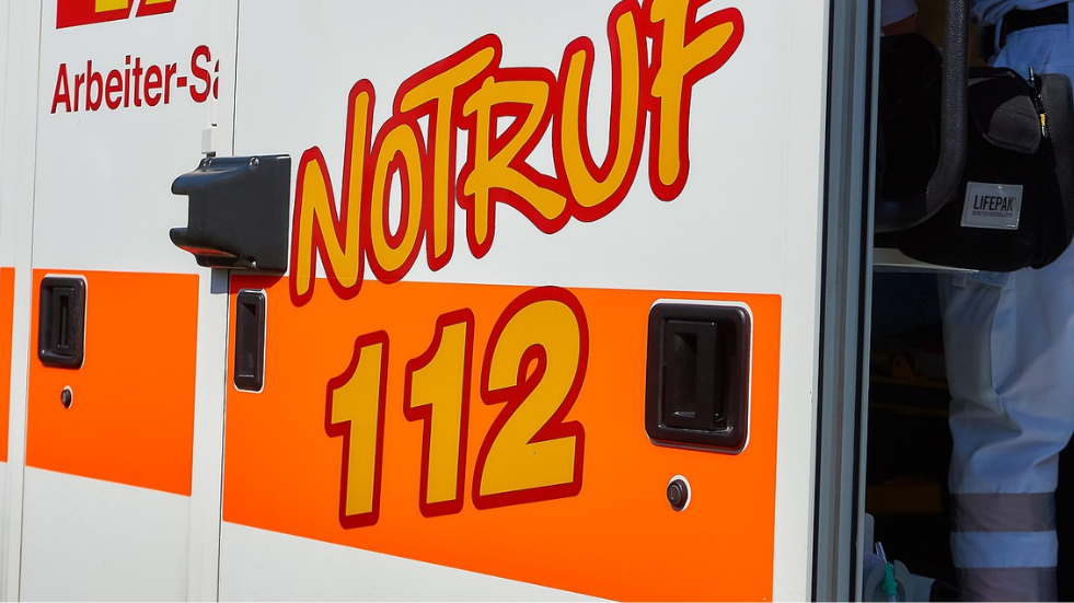 Fußgänger bei Unfall auf der B91 in Merseburg lebensgefährlich verletzt