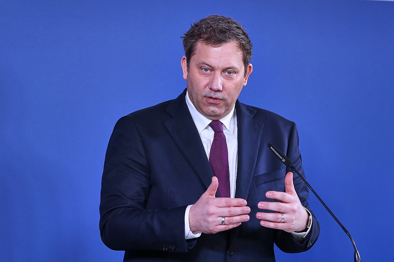 Klingbeil will Fokus auf Beitragsjahre bei Rentenreform