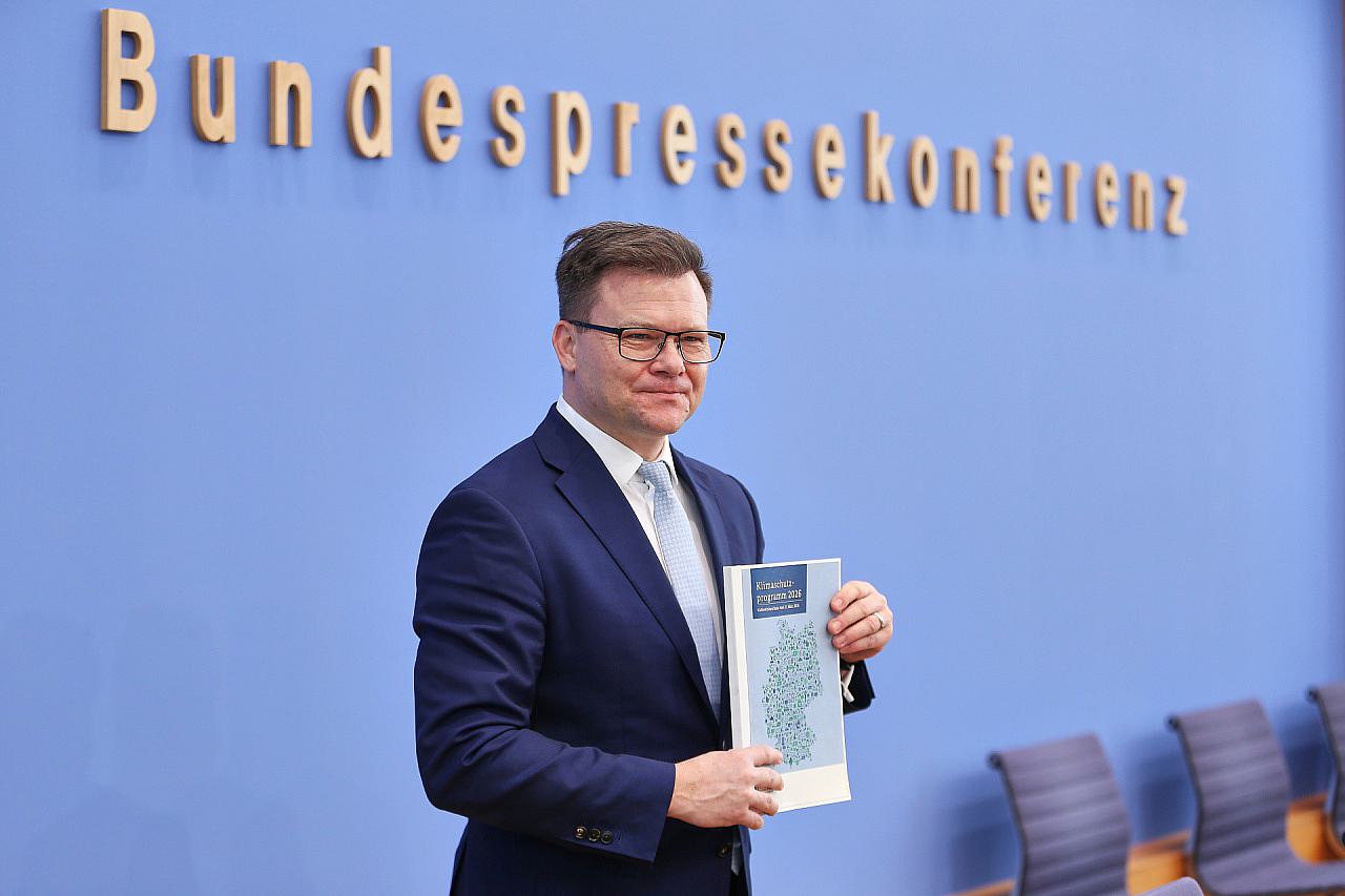 Klimaschutzprogramm 2026: 67 Maßnahmen für 25 Millionen Tonnen CO2-Einsparung bis 2030
