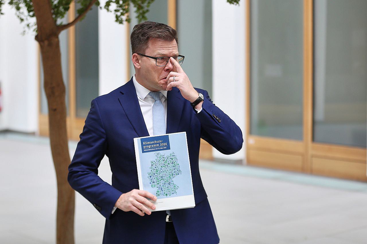 Fridays for Future kritisiert Klimaschutzprogramm 2026 als unzureichend