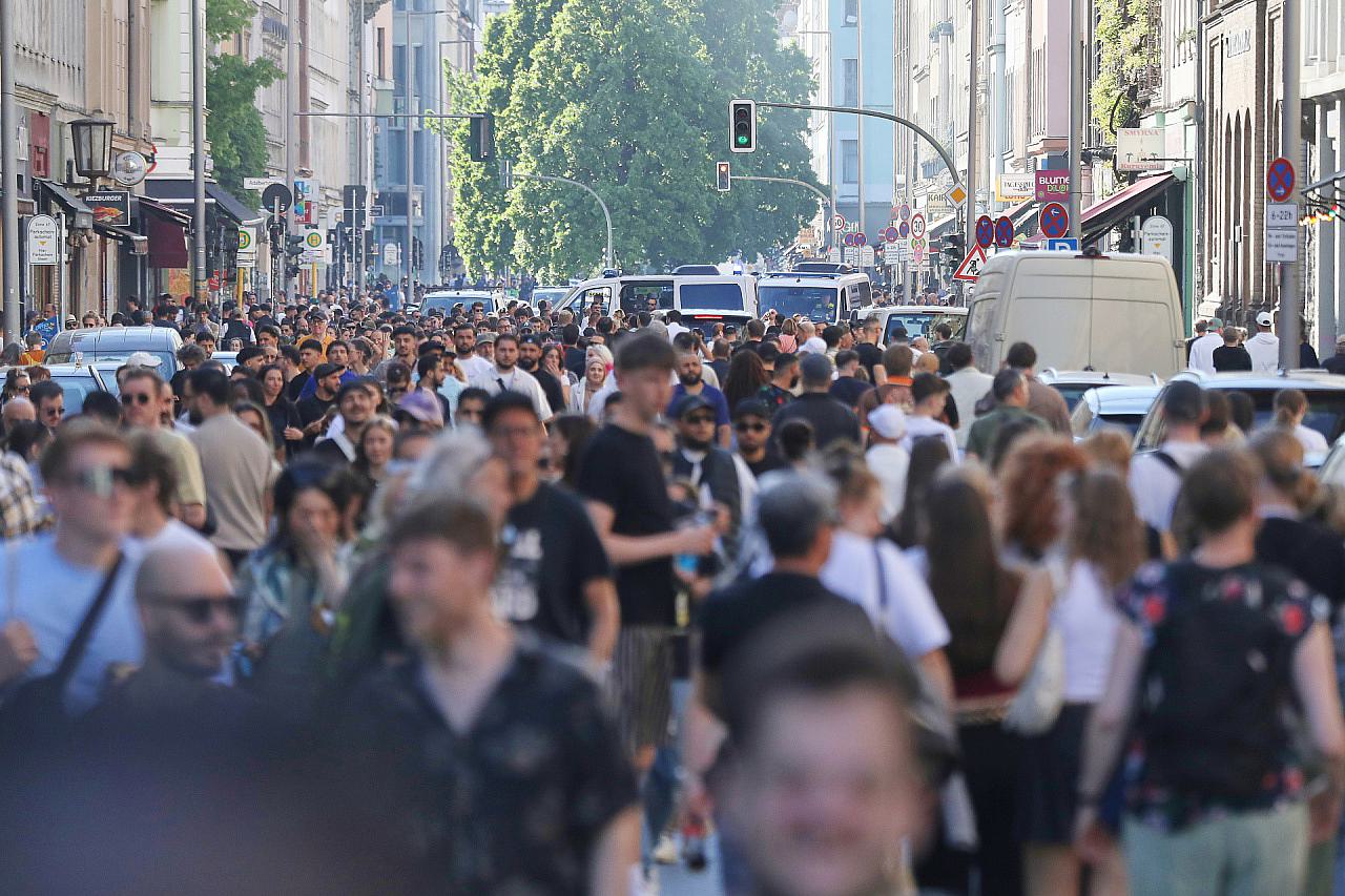 Umfrage: Fast jeder zweite Bürger rechnet mit vorzeitigem Aus der Bundesregierung