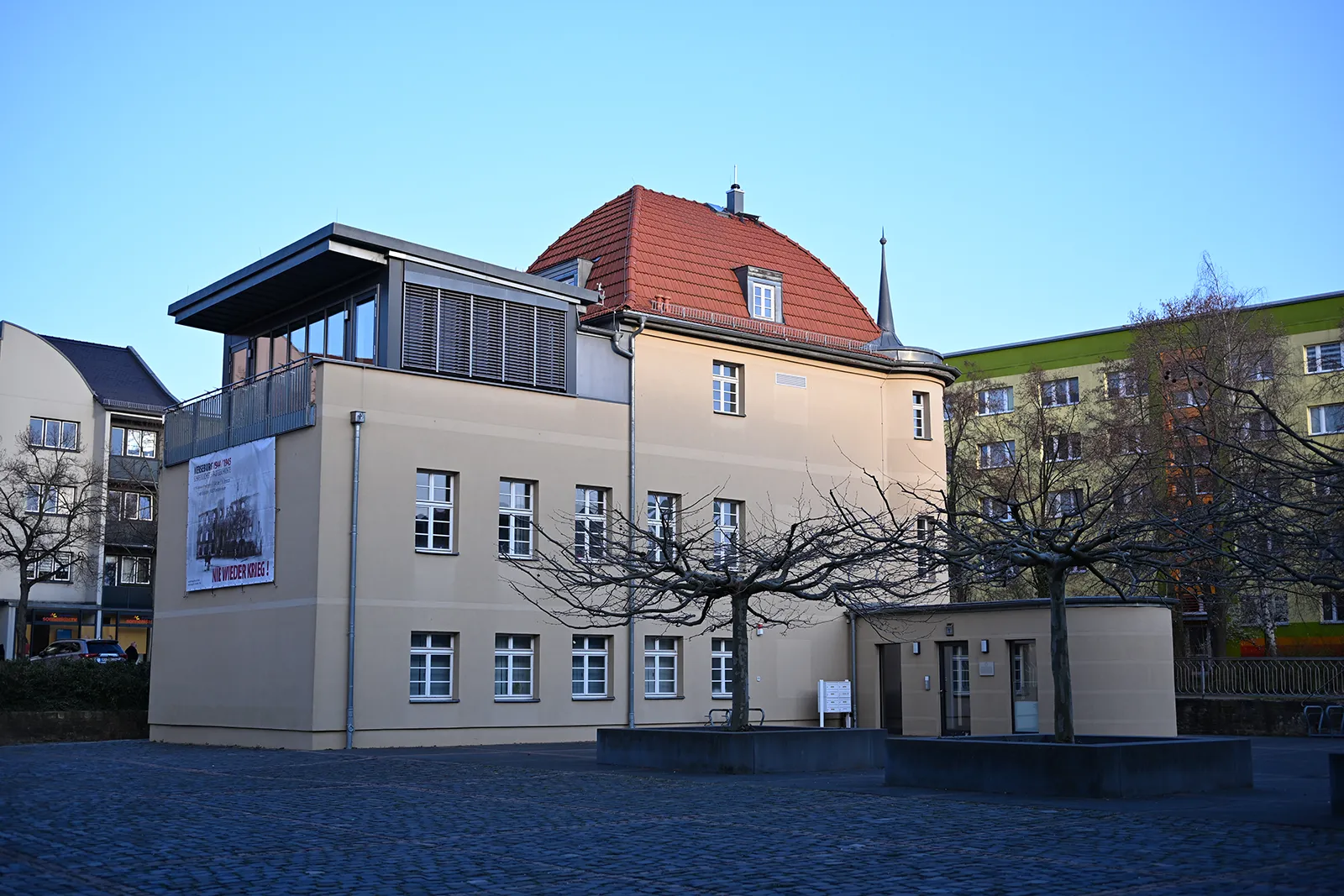 Blaulicht, Blitzer und Bratwurst: Stadtwache lädt zum Tag der offenen Tür