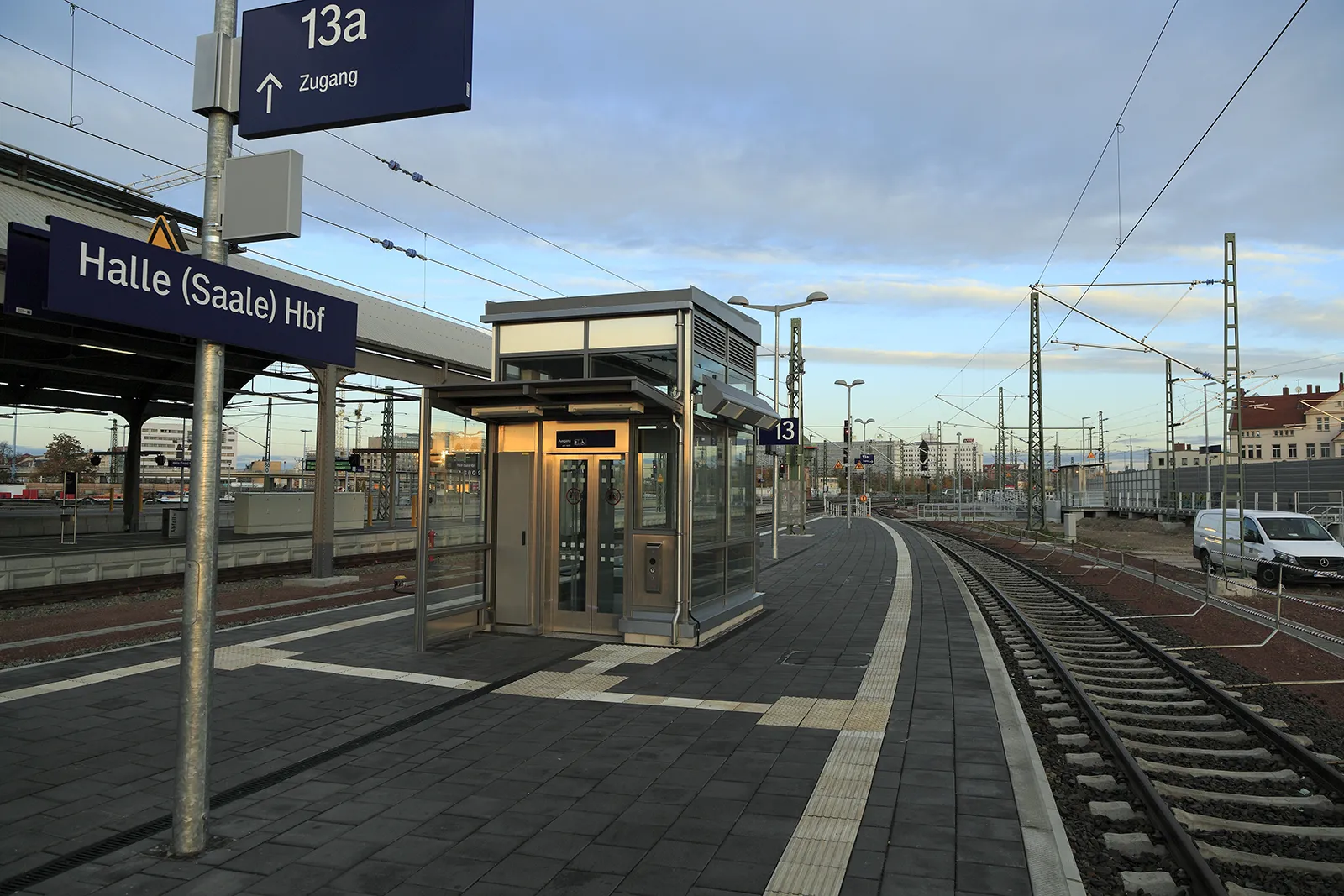 Frau auf Bahnsteig zu Boden gestoßen – Bundespolizei sucht Geschädigte