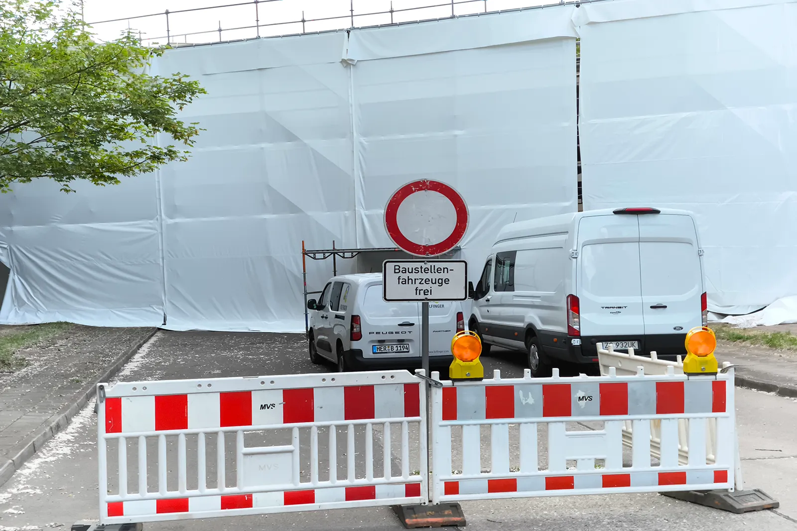 Sanierung an der Bahnbrücke: Geiseltalstraße bleibt bis Spätsommer dicht