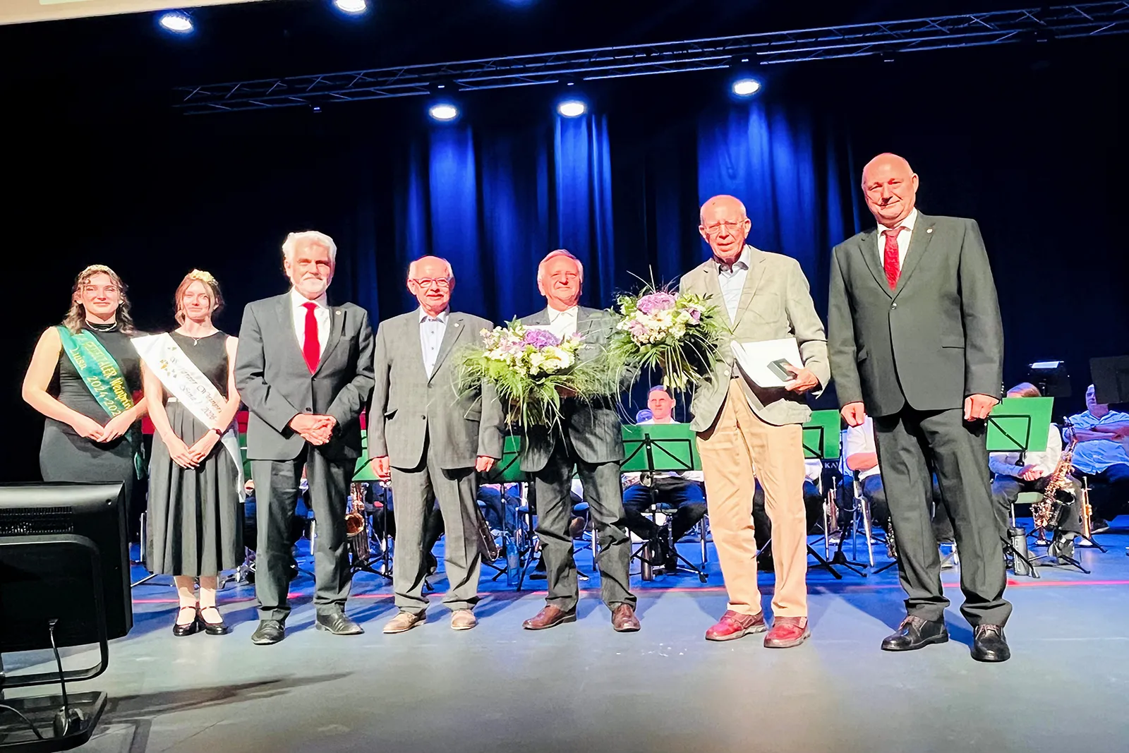 Saalekreis ehrt zwei Naturschützer beim Sommerempfang in Leuna