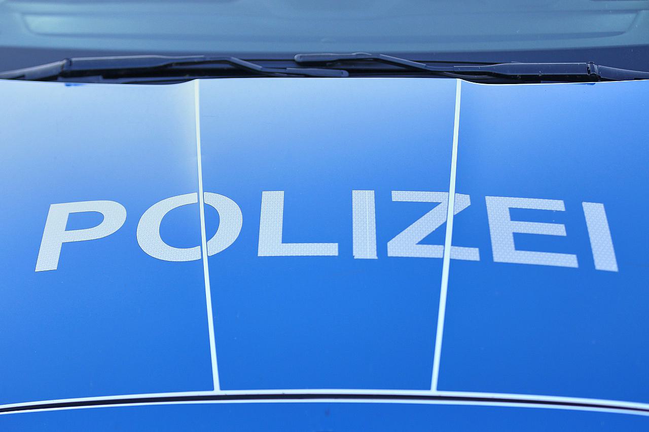 Polizei meldet Unfälle und Verstöße auf A9, A14 und A38 in Sachsen-Anhalt